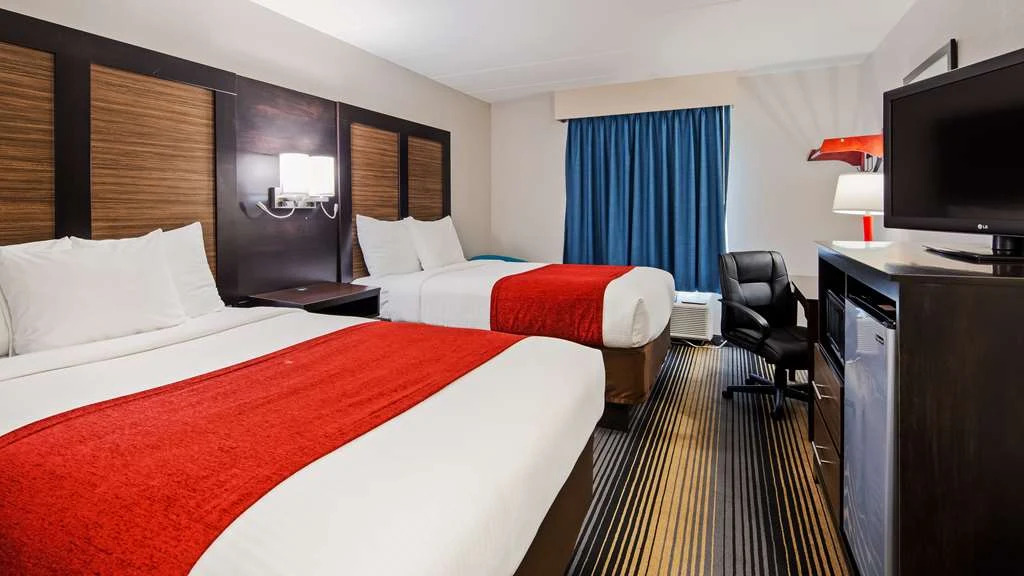 Double Queen Room at Welcome Inn
